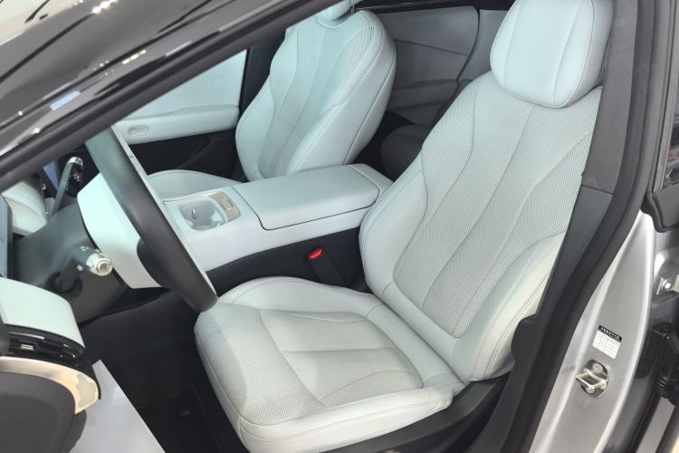 Used XPeng P7+ 2024 Long-Range Max Left Front Seat