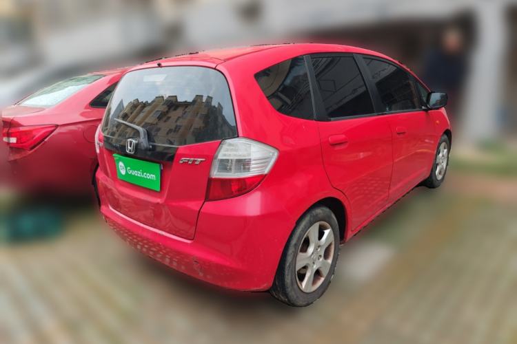 Used Honda Fit 2008 1.5L manual luxury version
