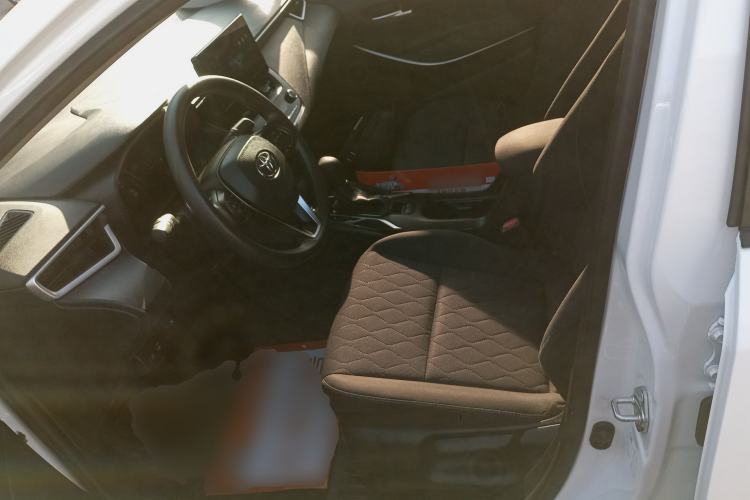 Used Toyota Corolla 2023 1.8L Smart Electric Hybrid Dual-Motor Pioneer Edition Left Front Seat