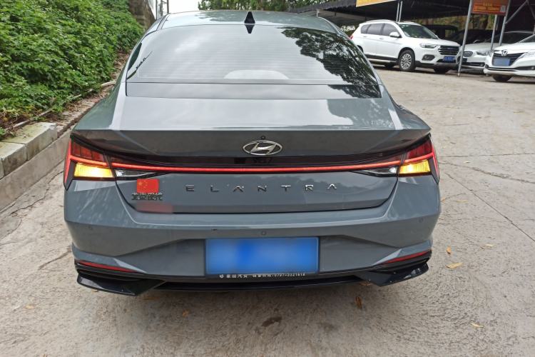 Used Hyundai Elantra 2021 1.5L CVT LUX Prestige Edition