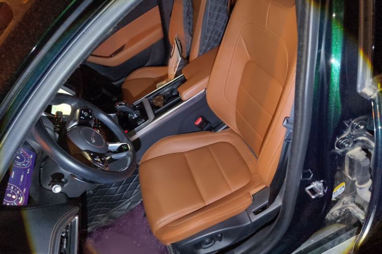 Used Jaguar XEL 2022 2.0T 250 PS R-DYNAMIC S Advanced Sport Edition Left Front Seat