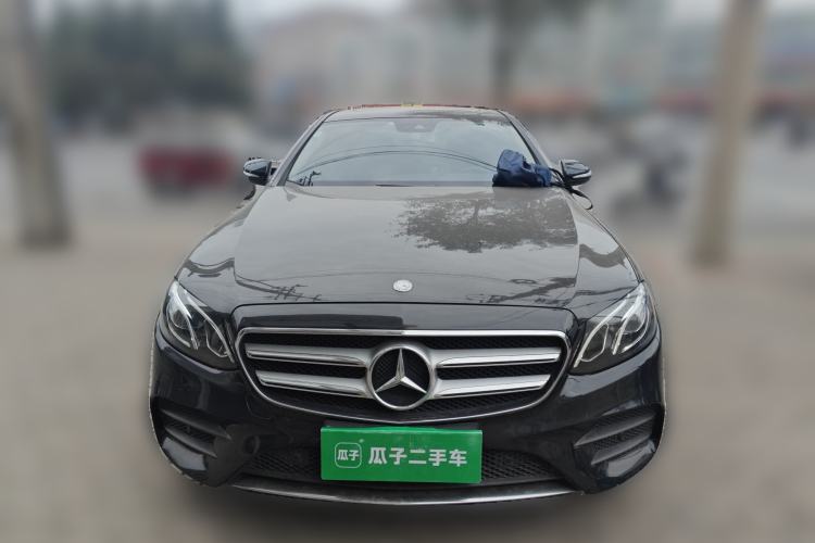 Used Mercedes-Benz E-Class 2016 E 300 L Sporty and Stylish Model