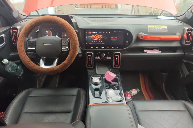 Used Haval DARGO 2021 1.5T DCT Two-Wheel Drive Border Collie Edition Center Console