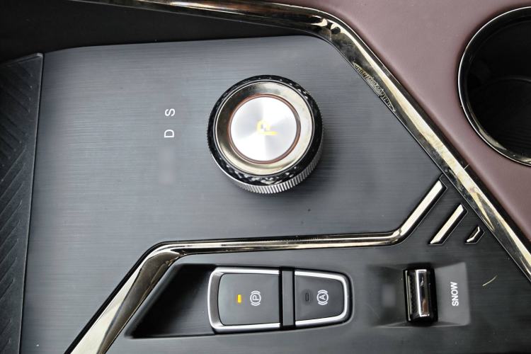 Used SOL X8 PLUS 2023 1.5 TGDI DCT Smart Edition 7-Seater