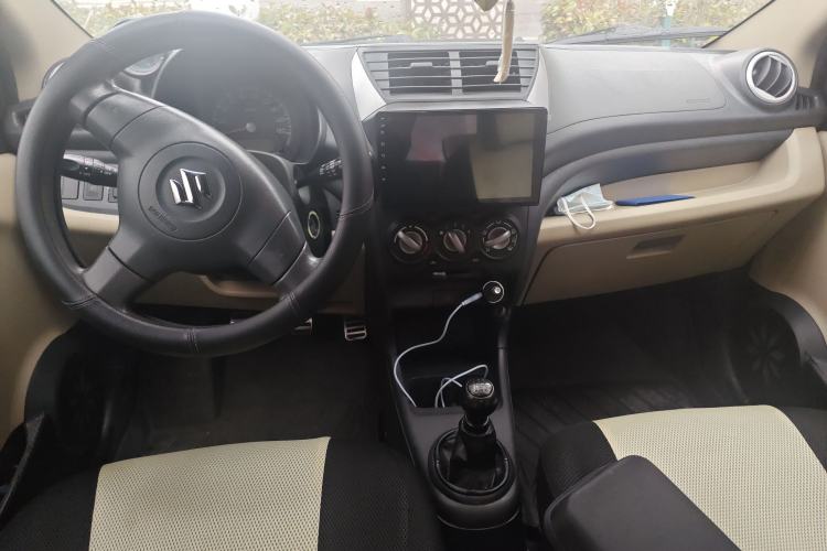 Used Suzuki Alto 2009 1.0L Manual Comfort Edition Center Console