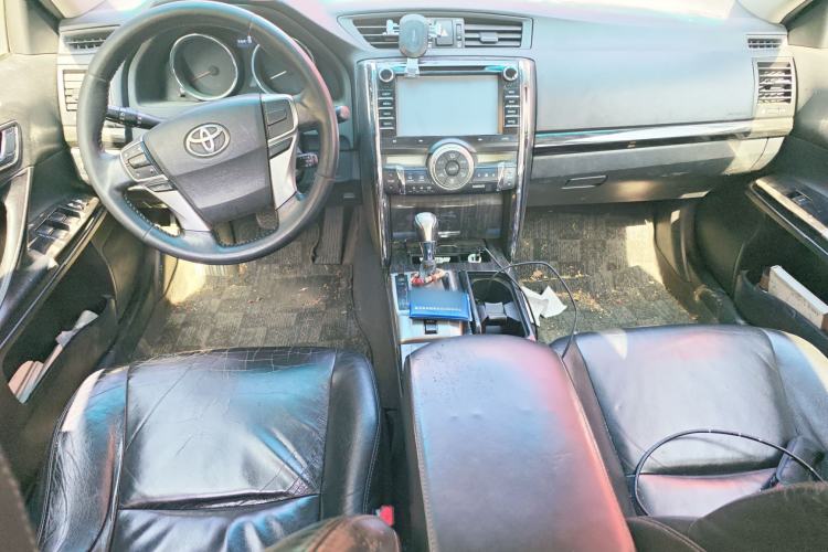 Used Toyota Reiz 2012 2.5V Fengdu Elite Stylish Edition
