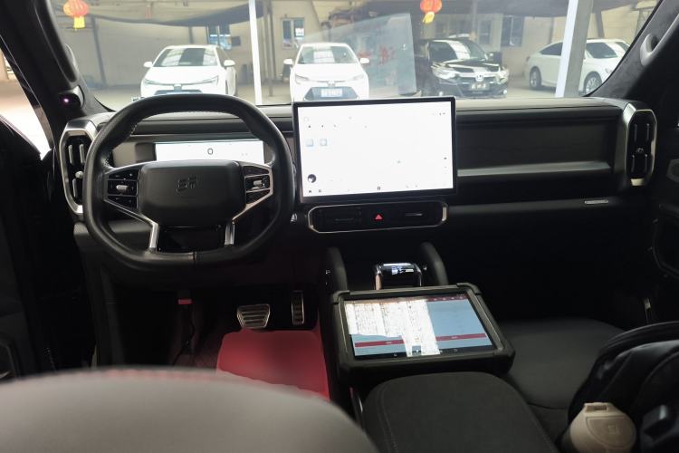 Used JETOUR Traveler 2023 2.0T All-Wheel Drive Conquer PRO