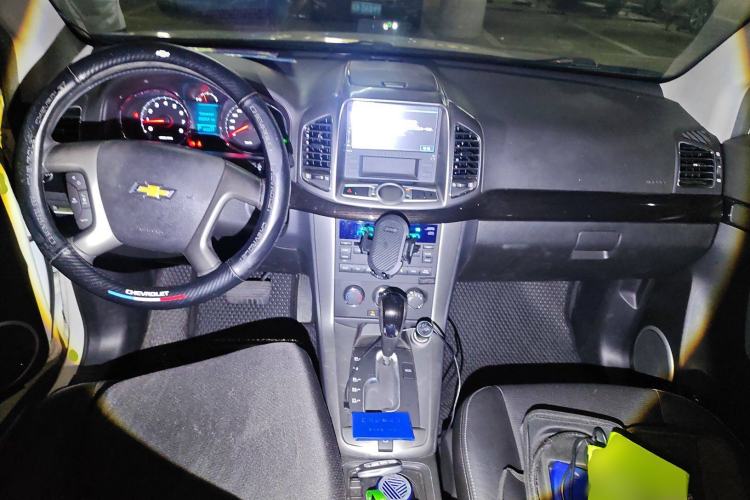 Used Chevrolet Captiva 2015 2.4L Two-Wheel Drive Urban Version 7 Seats
