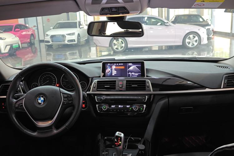 Used BMW 3 Series 2017 320Li Fashion Model
