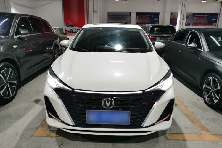 Used CHANGAN Eado 2022 PLUS Blue Whale NE 1.4T GDI DCT Prestige Edition Front