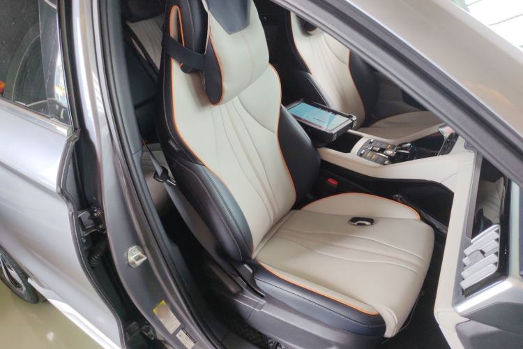 Used BYD Song PLUS New Energy 2021 DM-i 110KM Flagship Model Right Front Seat