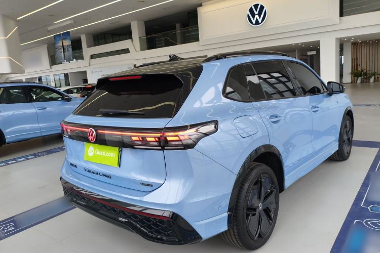 Used Volkswagen Tiguan L 2024 PRO 380TSI Four-Wheel Drive R-Line Smart Edition Rear Right 45 Deg