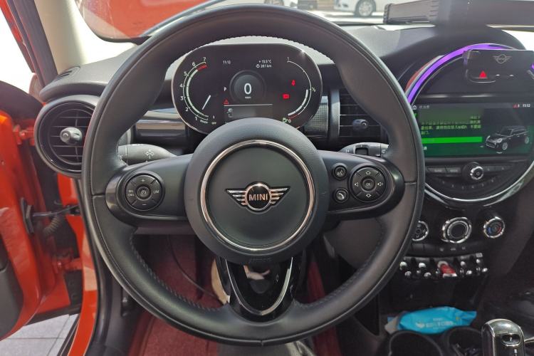 Used MINI 2021 1.5T COOPER Classic Edition Five-Door Version
