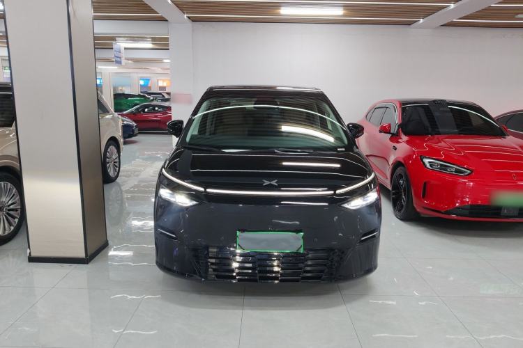 Used XPeng X9 2025 740 Ultra-Long Range Max
