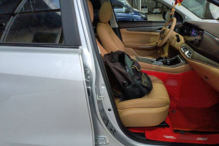 Used Landian E5 2023 1.5L DE-i 100KM Zhenxiang Edition 7-Seater