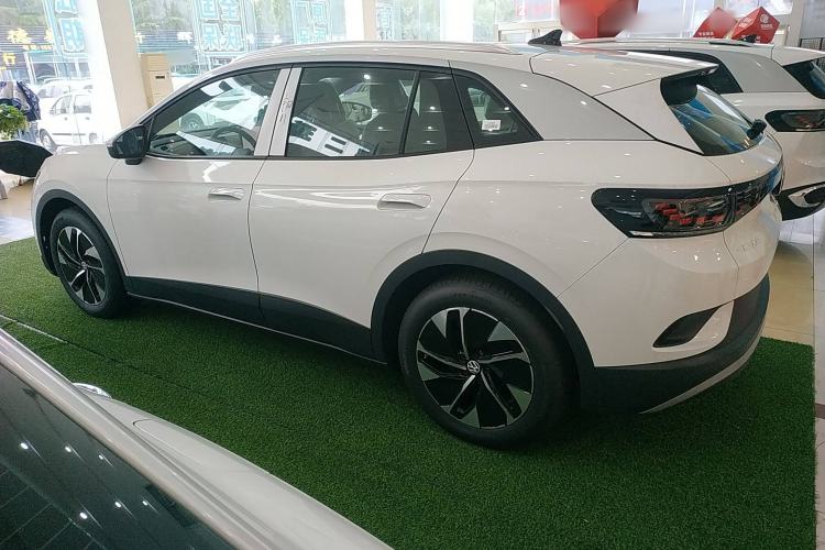 Used Volkswagen ID.4 CROZZ 2026 Model Pure Enjoyment Edition PURE