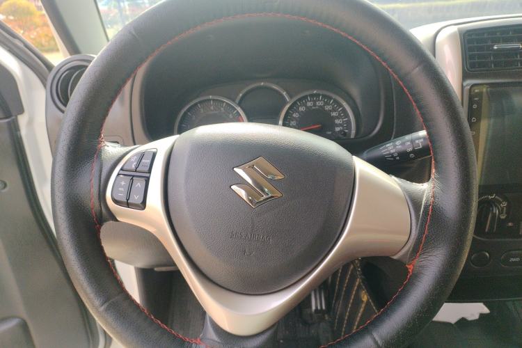 Used Suzuki Jimny 2015 1.3 AT Mode3 Navigation Edition