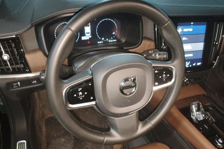 Used Volvo S90 2021 B5 Zhiyuan Luxury Edition
