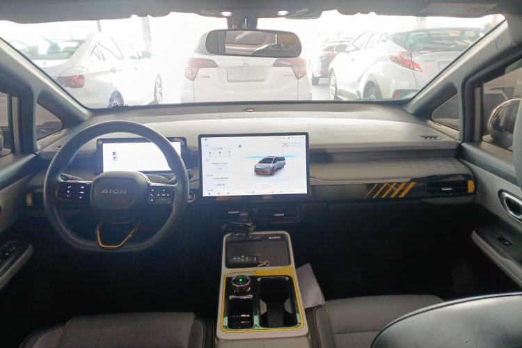 Used AION Y 2022 70 Enjoyment Edition Lithium Iron Phosphate Center Console