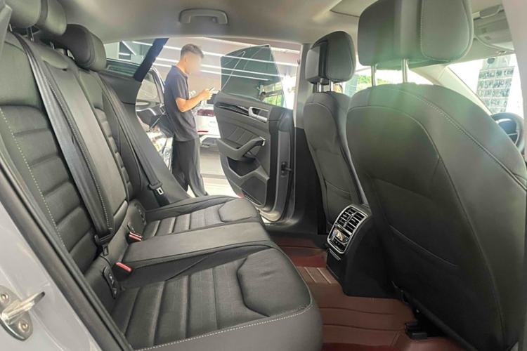 Used Volkswagen FAW-Volkswagen CC 2023 380TSI Striking Edition