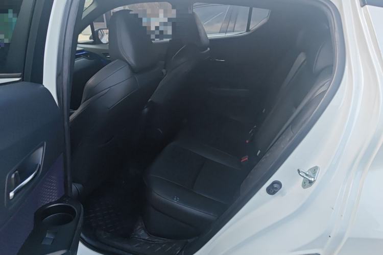 Used Toyota IZOA 2018 2.0L Yichi Version China VI Standard Left Rear Seat