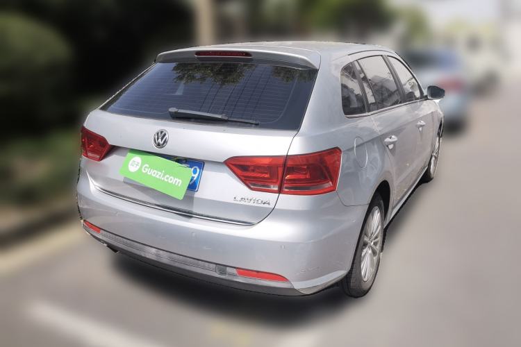 Used Volkswagen Gran Lavida 2013 1.6L Automatic Comfort Model
