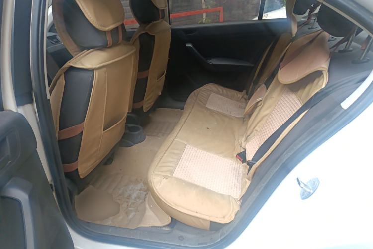 Used Volkswagen Santana 2015 1.6L Manual Fashion Edition Left Rear Seat