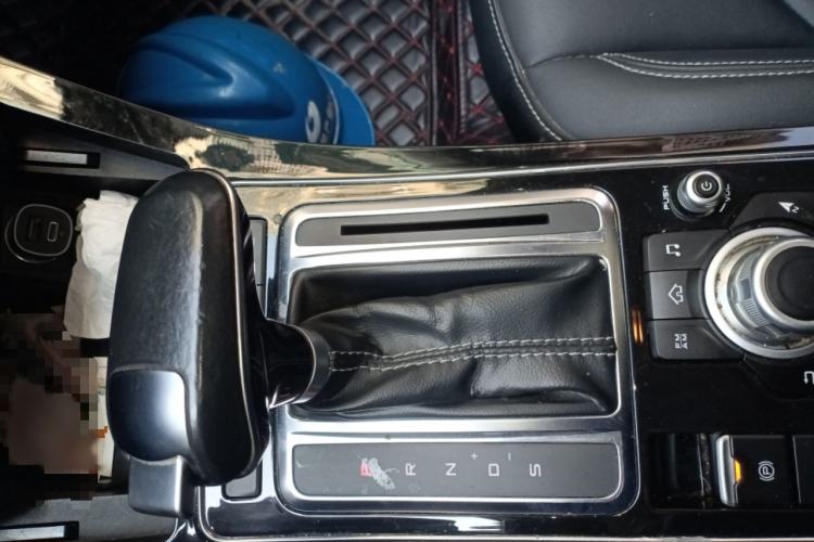 Used FAW Senya R9 2018 1.2T Automatic Prestige Smart Enjoyment Model