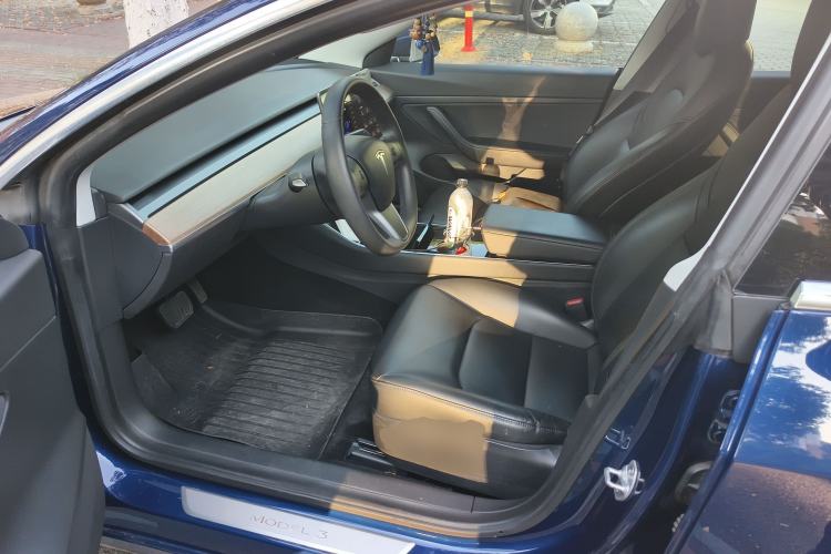 Used Tesla Model 3 2019 Standard Range Rear-Drive Upgraded Version