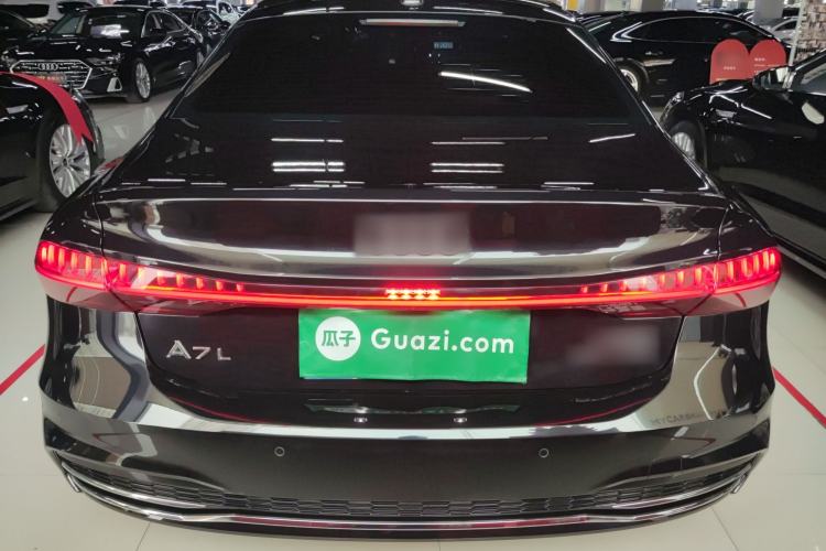 Used Audi A7L 2024 45TFSI S-line Dream-Building Edition Flow Crystal Package