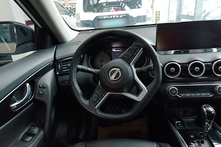 Used Nissan X-Trail 2025 Honor 2.0L Two-Wheel Drive Leading Edition Steering Wheel