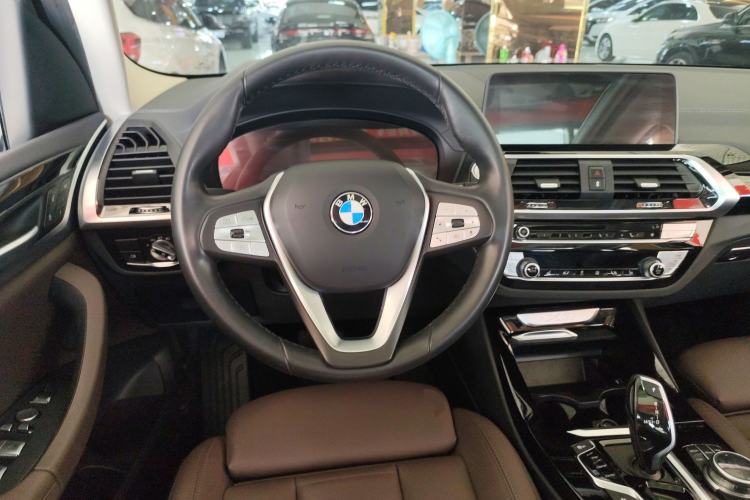 Used BMW X3 2021 Facelift xDrive25i Luxury Package Steering Wheel
