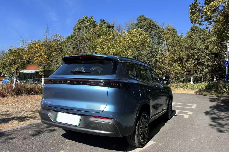 Used Chery Tiggo 8 PLUS C-DM 2025 1.5T 116 km Prestige Version 5 Seats
