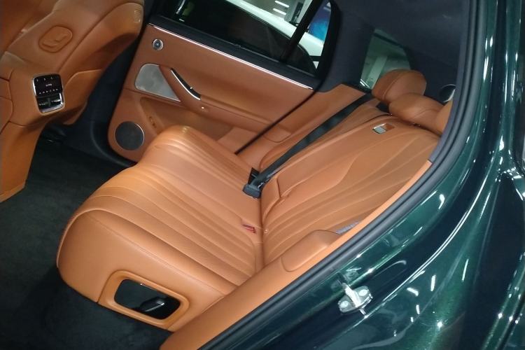 Used Hima AITO M7 2026 Model Range-Extending Ultra All-Wheel Drive 5-Seater Version Left Rear Seat