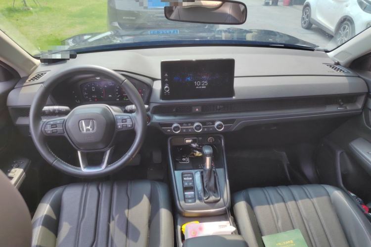 Used Honda Breeze 2023 240TURBO Two-Wheel-Drive Luxury Edition 5 Seats Center Console