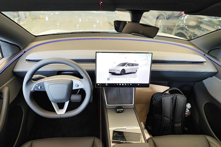 Used Tesla Model Y 2026 Rear-Drive Model

