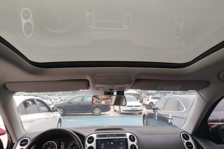 Used Volkswagen Tiguan 2017 300TSI Automatic Two-Wheel Drive Silk Road Comfort Edition Headliner