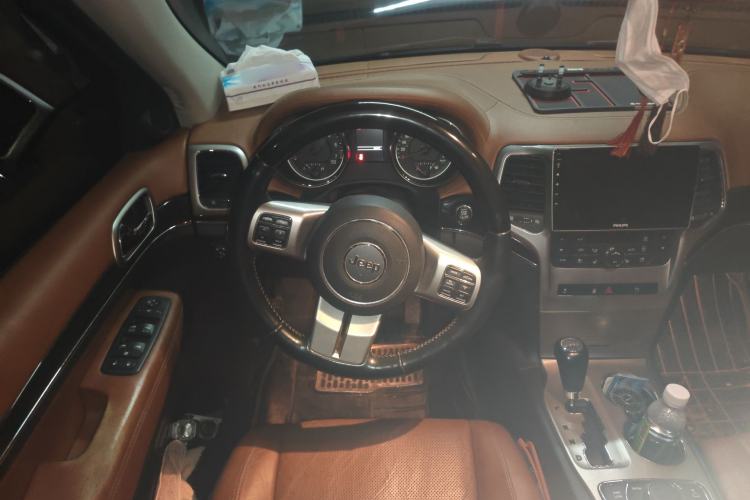 Used Jeep Grand Cherokee 2011 Revised 3.6L Flagship Edition