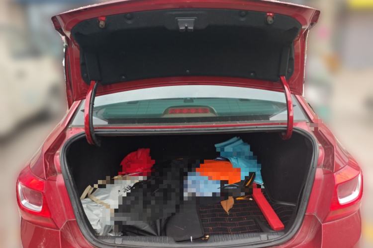 Used Chevrolet Cruze 2015 1.5L Classic SL MT Trunk