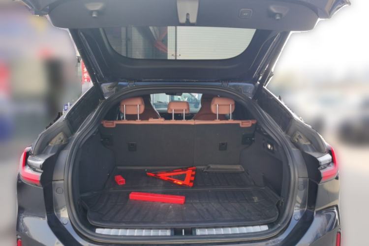 Used Nio EC6 2020 430 km Sport Version Trunk