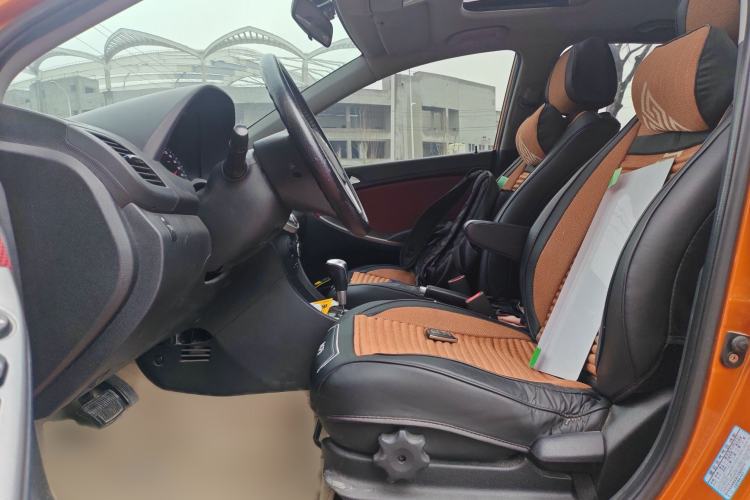 Used Hyundai Verna Ray 2014 1.6L Automatic TOP