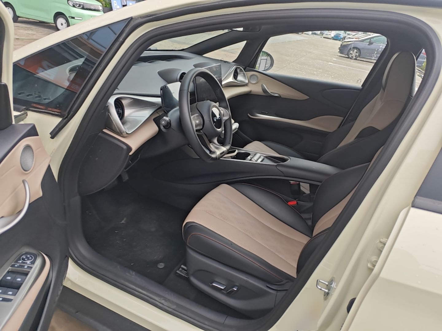 Vordere Reihe im Auto