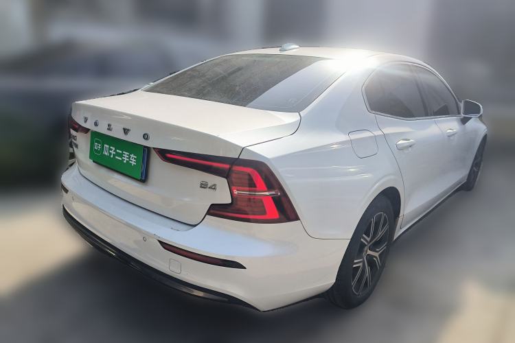 Used Volvo S60 2023 B4 Zhiyi Luxury Edition