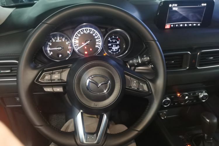 Used Mazda CX-5 2017 2.0L Automatic 2WD ZhiShang Trim China V Standard