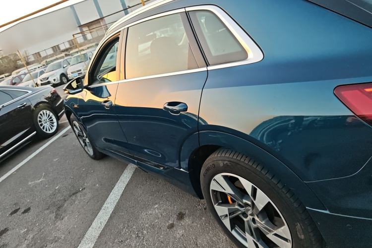 Used Audi e-tron 2019 55 quattro Technology Edition