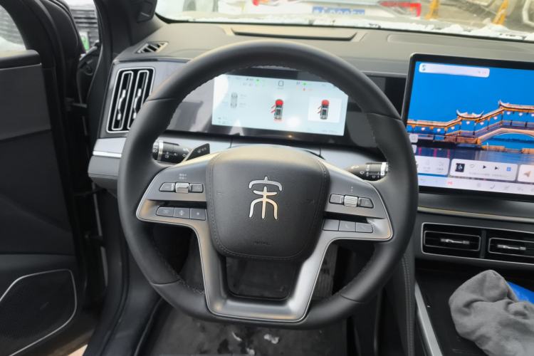 Used BYD Song L DM-i 2025 Intelligent Driving Version 112 km Beyond-Range Type
