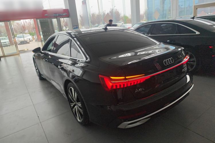 Used Audi A6L 2022 40 TFSI Luxury Dynamic Model
