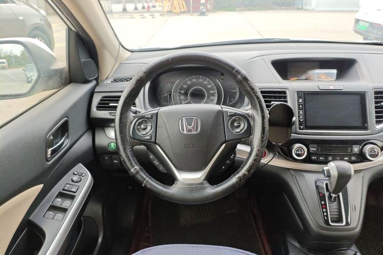 Used Honda CR-V 2015 2.4L four-wheel drive luxury version
