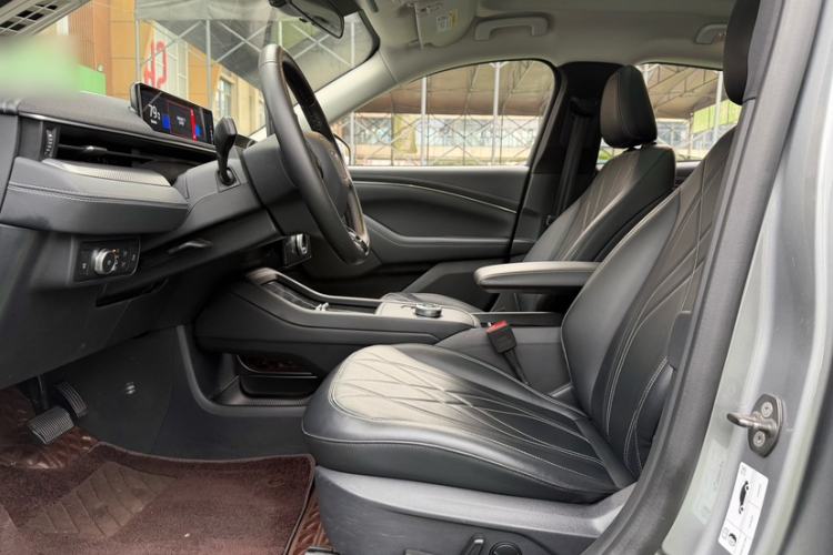 Used Ford Mustang Mach-E 2021 Leap Edition Rear-Drive Version (Standard Range)
