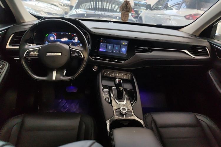 Used Haval F7 2020 1.5T Two-Wheel Drive i-Trend Center Console
